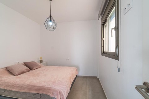 Huoneisto myytävänä Los Dolses, Alicante, Espanja, 2 makuuhuonetta, 71 m2 No. 137882 - kuva 22