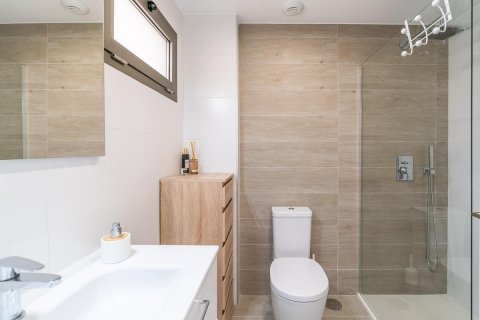 Huoneisto myytävänä Los Dolses, Alicante, Espanja, 2 makuuhuonetta, 71 m2 No. 137882 - kuva 21