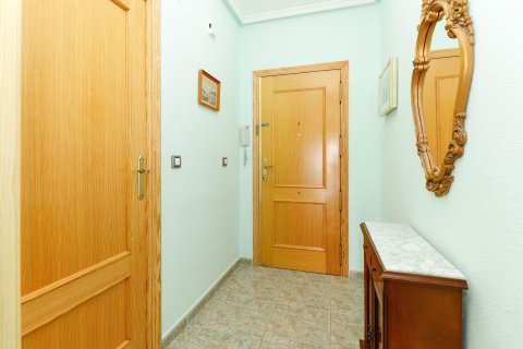 Apartment for sale Torrevieja, Alicante, Spain 3 bedrooms, 101 sq.m. No. 137884 - photo 6