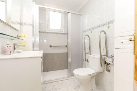 Apartment for sale Torrevieja, Alicante, Spain 3 bedrooms, 101 sq.m. No. 137884 - photo 5