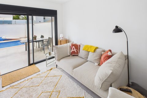 Продажа таухауса в Пилар де ла Орадада, Аликанте, Испания 2 спальни, 78м2 №137881 - фото 29