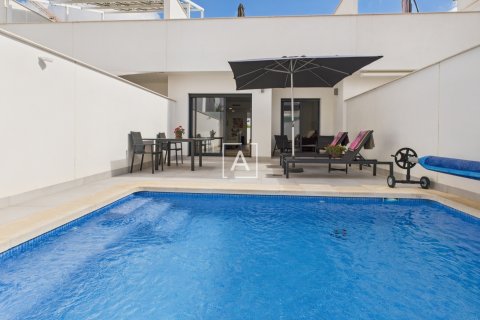 Продажа таухауса в Пилар де ла Орадада, Аликанте, Испания 2 спальни, 78м2 №137881 - фото 21