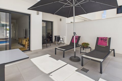 Продажа таухауса в Пилар де ла Орадада, Аликанте, Испания 2 спальни, 78м2 №137881 - фото 5