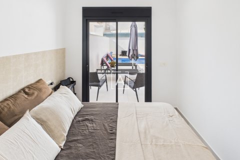 Продажа таухауса в Пилар де ла Орадада, Аликанте, Испания 2 спальни, 78м2 №137881 - фото 16