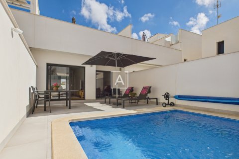 Radhus i Pilar de la Horadada, Alicante, Spanien 2 sovrum, 78 kvm. Nr. 137881