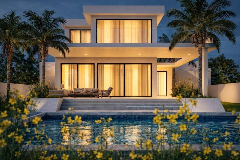 Villa till salu i Estepona, Malaga, Spanien 3 sovrum, 257 kvm. Nr. 176105 - foto 2