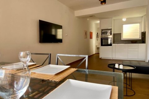 Huoneisto myytävänä L'Ametlla de Mar, Tarragona, Espanja, 2 makuuhuonetta, 70 m2 No. 194405 - kuva 3