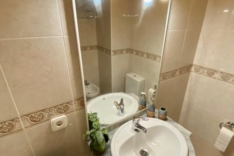 Huoneisto myytävänä L'Ametlla de Mar, Tarragona, Espanja, 2 makuuhuonetta, 70 m2 No. 194405 - kuva 15
