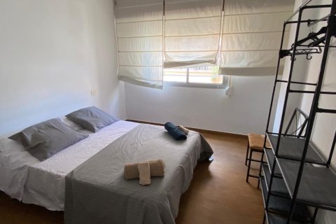 Huoneisto myytävänä L'Ametlla de Mar, Tarragona, Espanja, 2 makuuhuonetta, 70 m2 No. 194405 - kuva 12