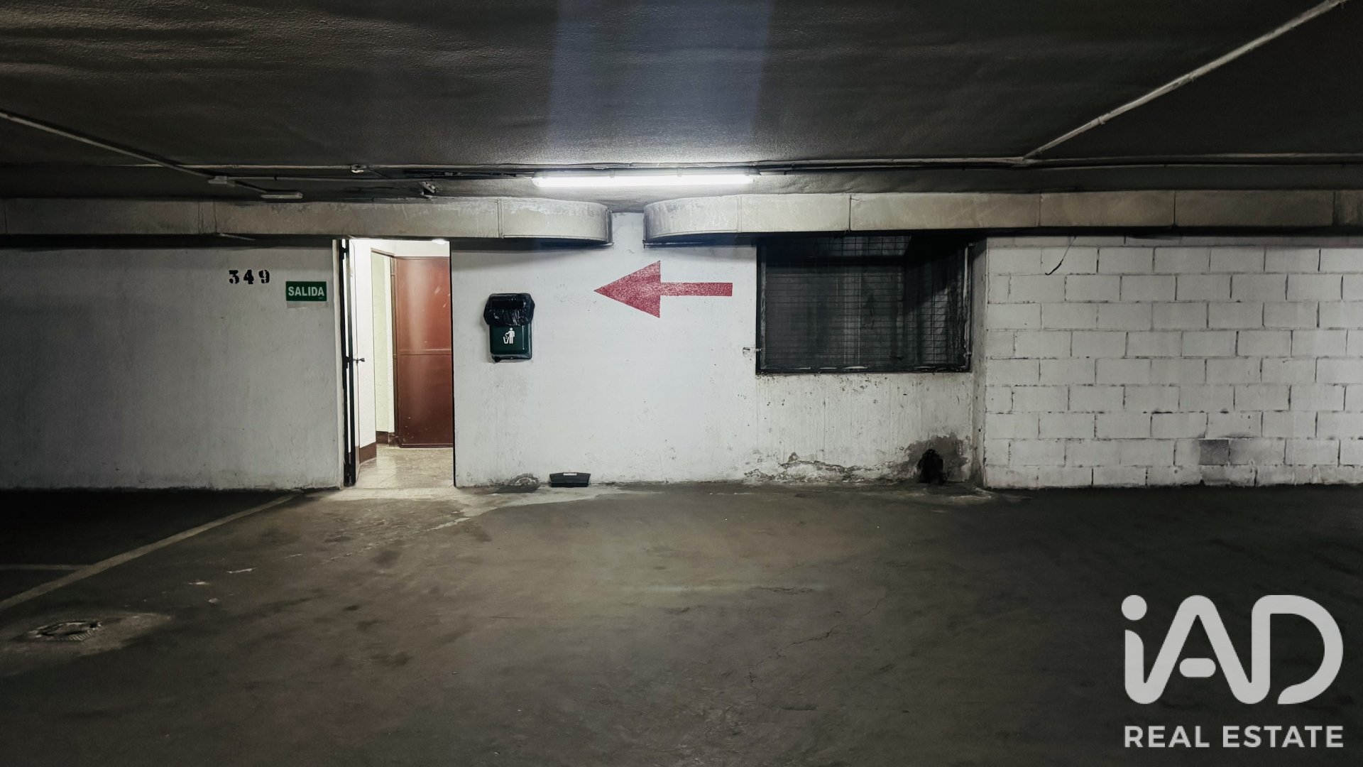 Garage in Madrid, Spanien 11 m2 Nr. 194403