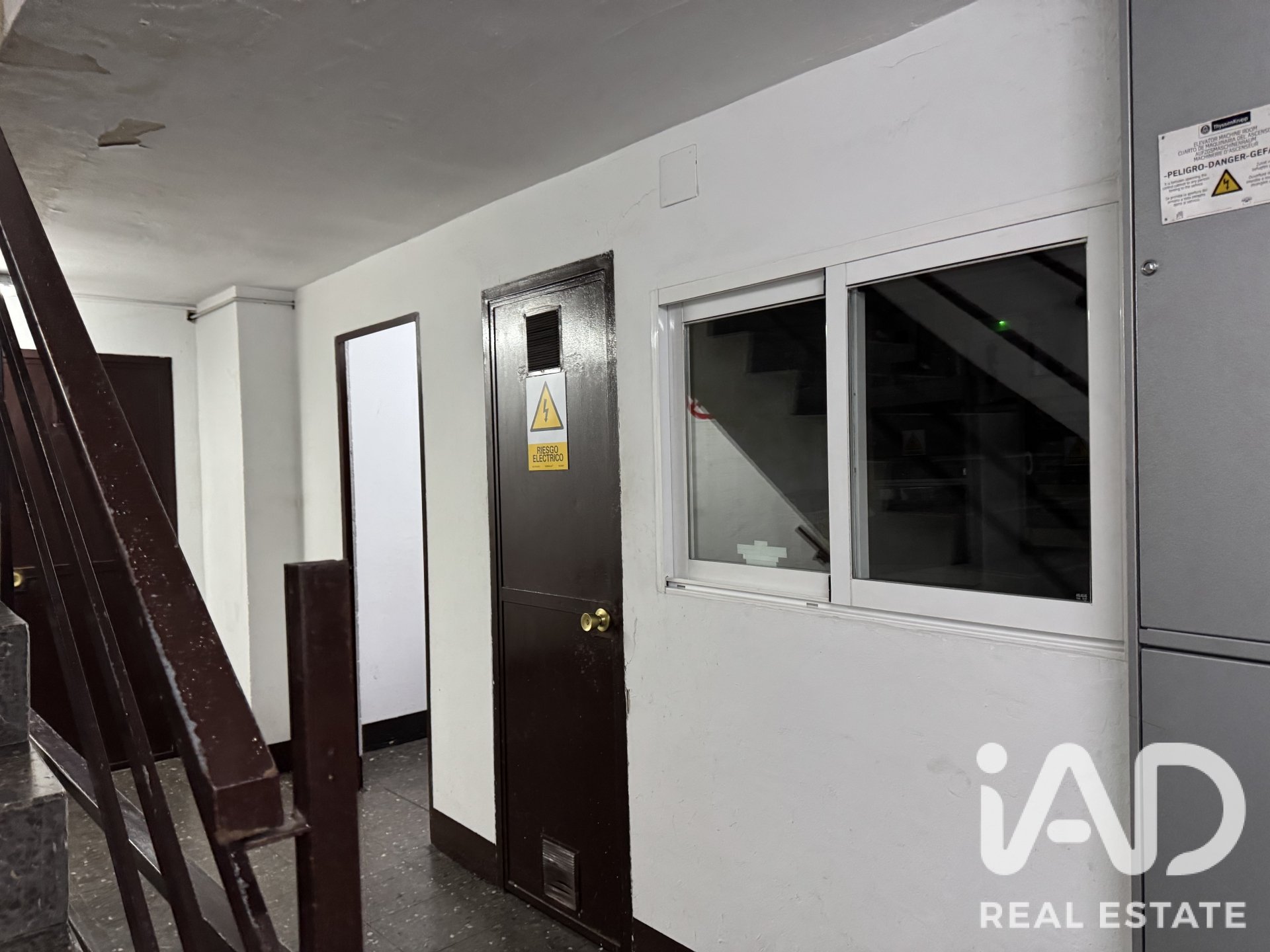 Garage in Madrid, Spanien 11 m2 Nr. 194403