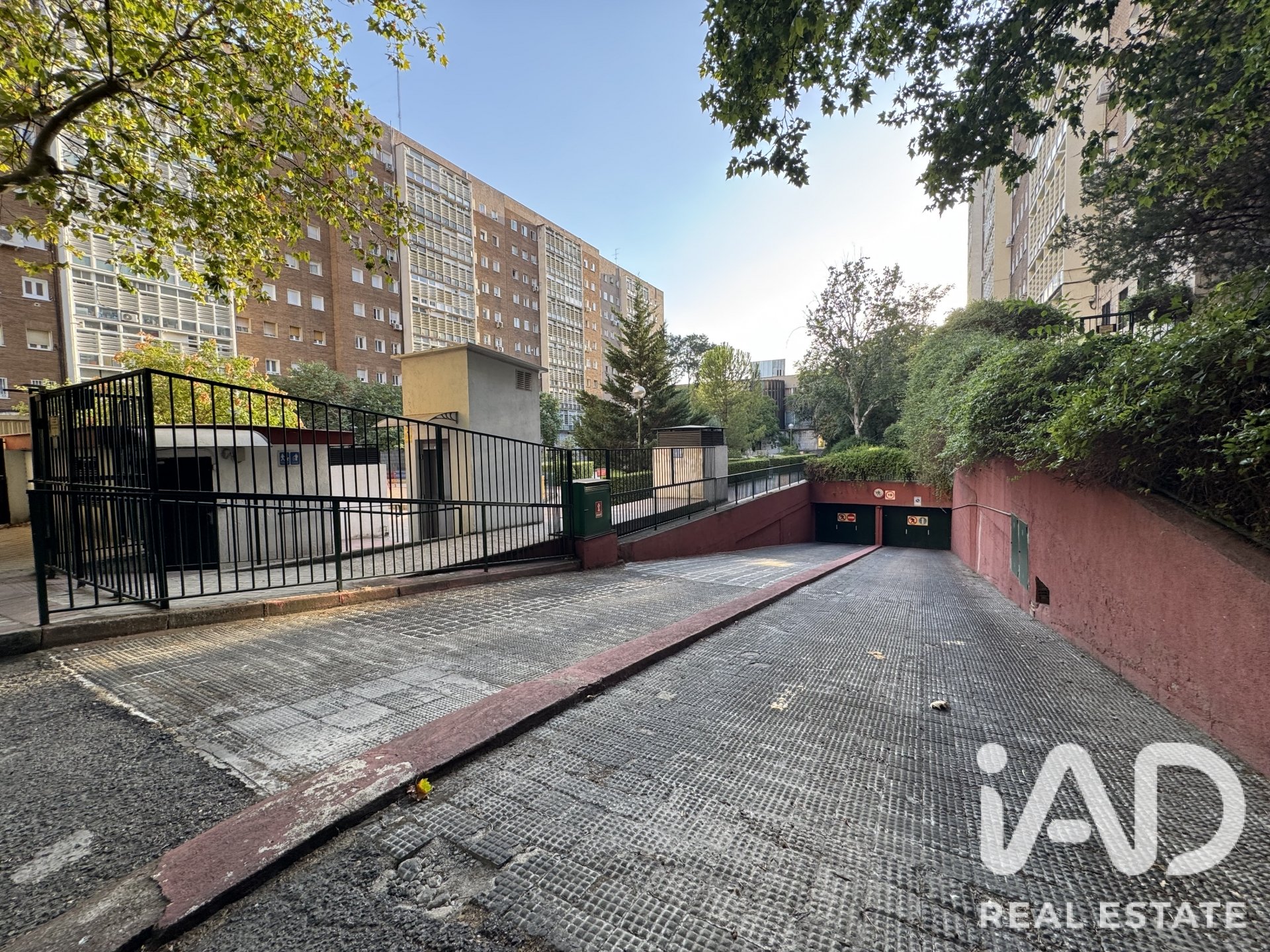 Garage in Madrid, Spanien 11 m2 Nr. 194403
