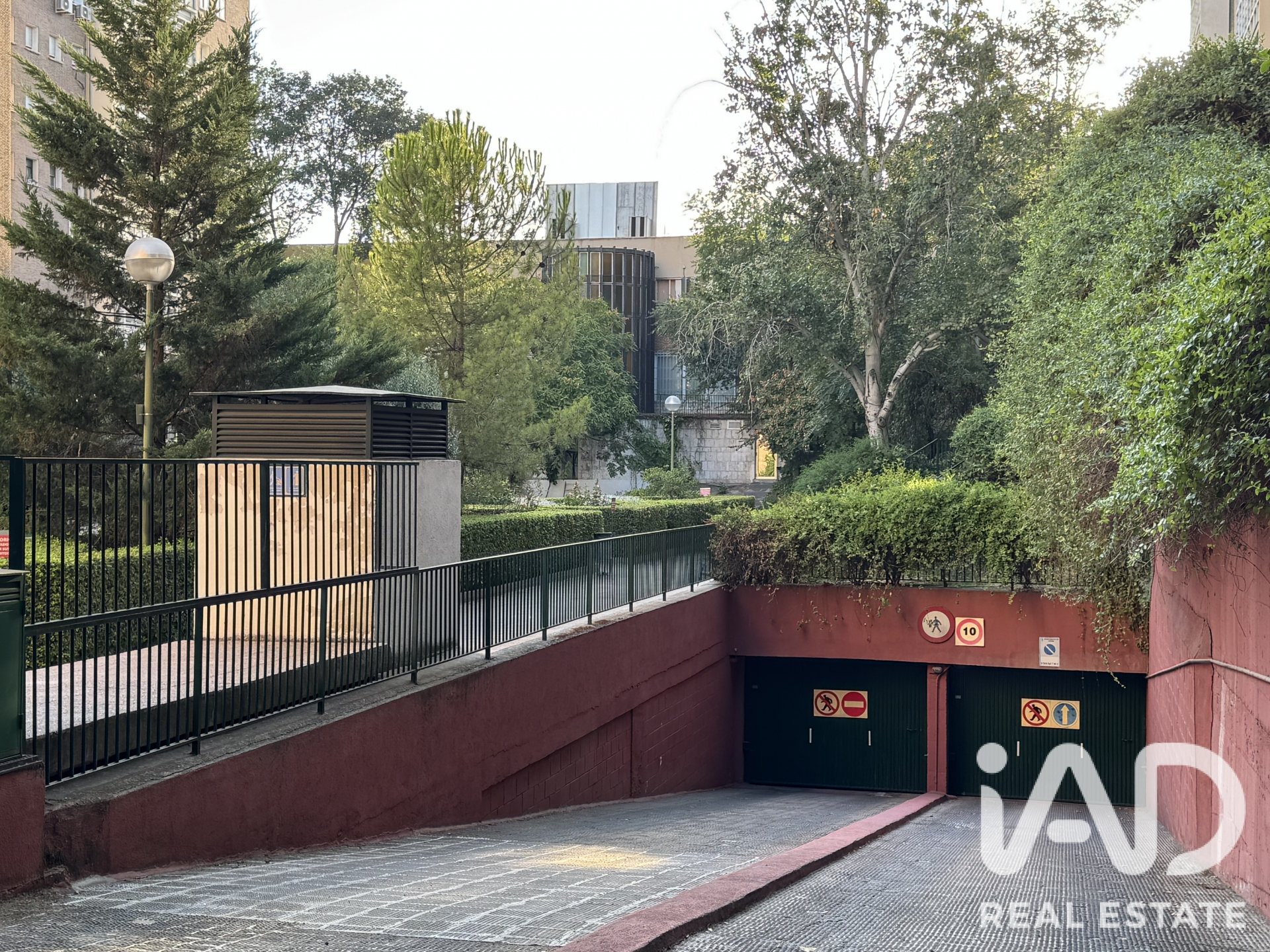 Garage in Madrid, Spanien 11 m2 Nr. 194403