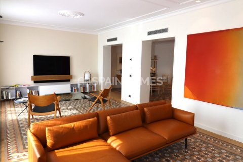 Wohnung zum Verkauf Barcelona, Spanien 3 Schlafzimmer, 187 m2 Nr. 138644 - Foto 7
