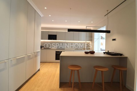 Wohnung zum Verkauf Barcelona, Spanien 3 Schlafzimmer, 187 m2 Nr. 138644 - Foto 12