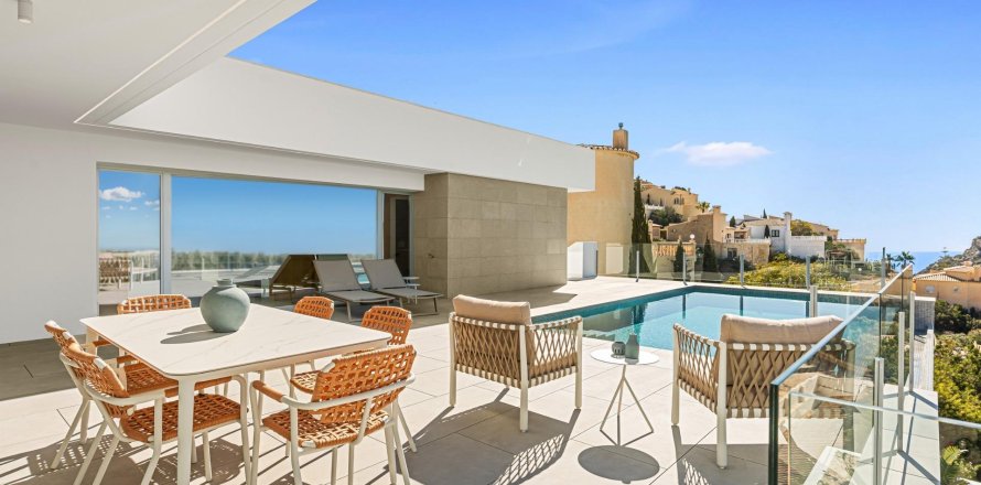 Villa i Benitachell, Alicante, Spanien 3 sovrum, 142 kvm. Nr. 170306