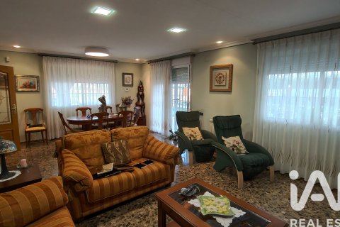 Māja pārdošanā Castellon de la Plana, Castellon, Spānijā 5 istabas, 291 m2 Nr. 173282 - attēls 11