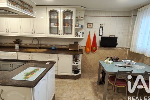 Māja pārdošanā Castellon de la Plana, Castellon, Spānijā 5 istabas, 291 m2 Nr. 173282 - attēls 14
