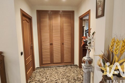 Māja pārdošanā Castellon de la Plana, Castellon, Spānijā 5 istabas, 291 m2 Nr. 173282 - attēls 21