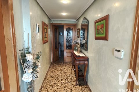 Māja pārdošanā Castellon de la Plana, Castellon, Spānijā 5 istabas, 291 m2 Nr. 173282 - attēls 9