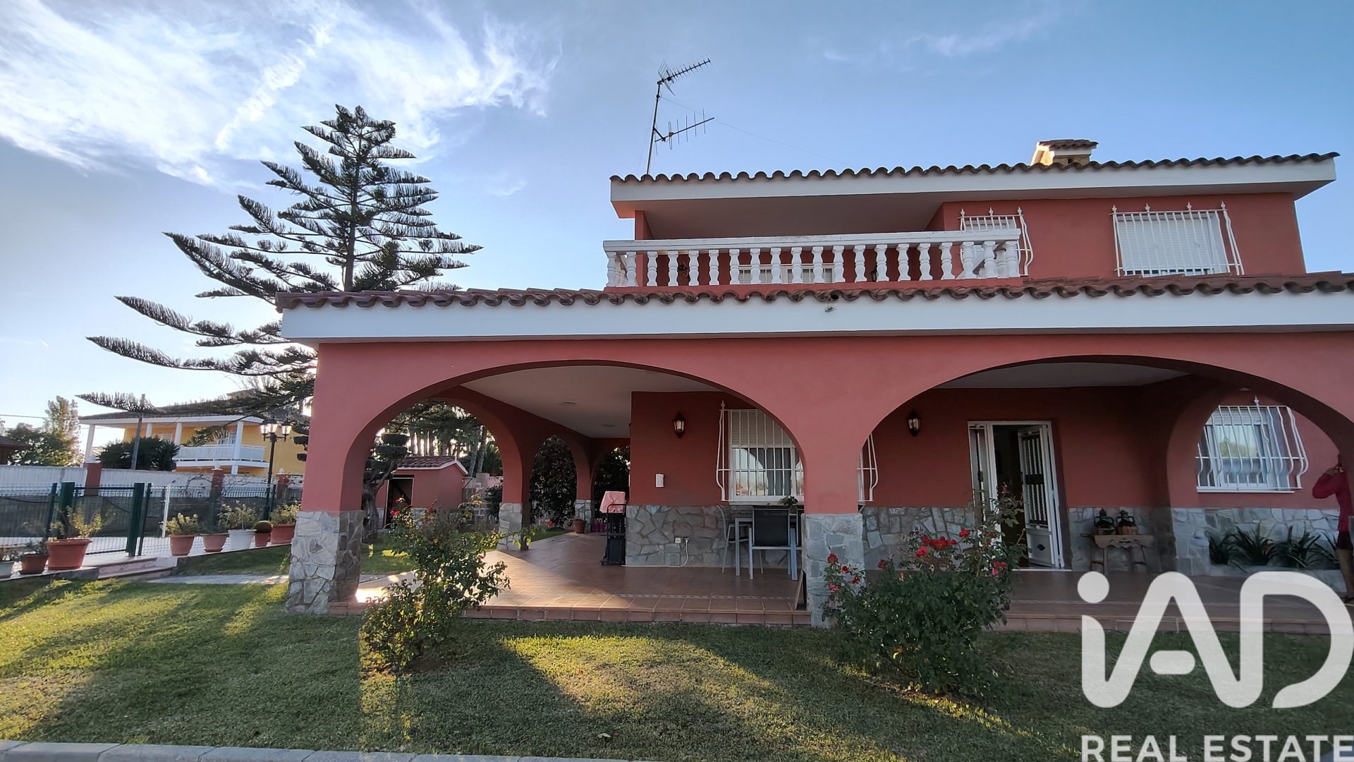 Dom w Castellon de la Plana, Castellon, Hiszpania 5 sypialni, 291 mkw. nr 173282