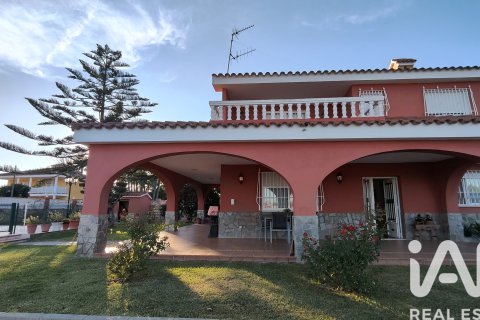 Māja pārdošanā Castellon de la Plana, Castellon, Spānijā 5 istabas, 291 m2 Nr. 173282 - attēls 2
