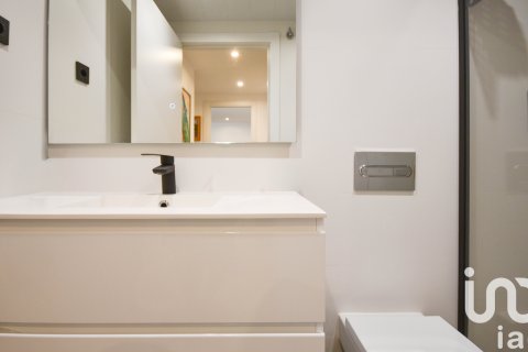 Huoneisto myytävänä Vilanova i la Geltru, Barcelona, Espanja, 3 makuuhuonetta, 102 m2 No. 173300 - kuva 15