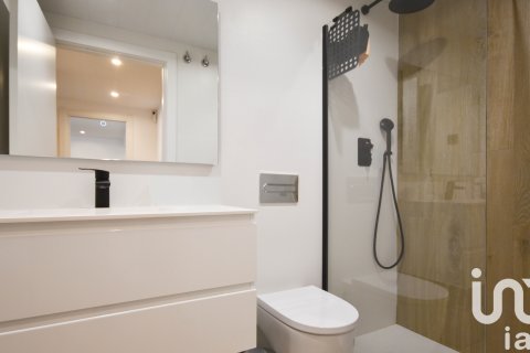 Huoneisto myytävänä Vilanova i la Geltru, Barcelona, Espanja, 3 makuuhuonetta, 102 m2 No. 173300 - kuva 16
