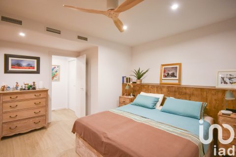 Huoneisto myytävänä Vilanova i la Geltru, Barcelona, Espanja, 3 makuuhuonetta, 102 m2 No. 173300 - kuva 13