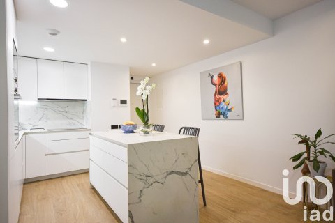 Huoneisto myytävänä Vilanova i la Geltru, Barcelona, Espanja, 3 makuuhuonetta, 102 m2 No. 173300 - kuva 8