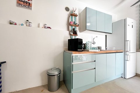 Villa en venta en Costa De La Calma, Mallorca, España 4 dormitorios, 300 m2 No. 143542 - foto 22