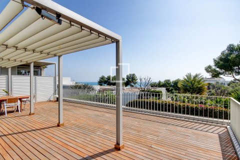 Dzīvoklis Sitges, Barcelona, Spānijā 5 istabas, 150 m2 Nr. 150823