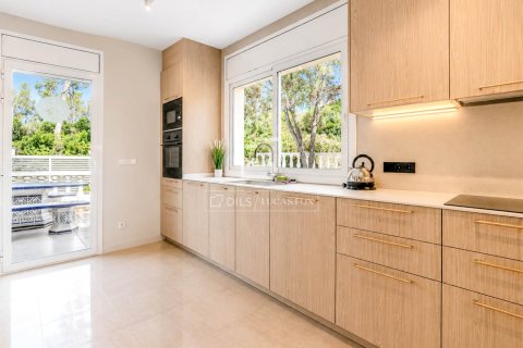 Villa zum Verkauf in Sitges, Barcelona, Spanien 5 Schlafzimmer, 224 m2 Nr. 150822 - Foto 15