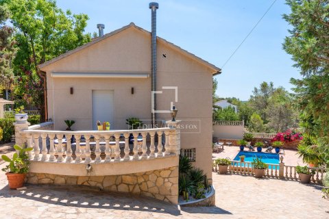 Villa for sale in Sitges, Barcelona, Spain 5 bedrooms, 224 sq.m. No. 150822 - photo 5