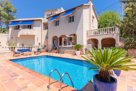 Villa for sale in Sitges, Barcelona, Spain 5 bedrooms, 224 sq.m. No. 150822 - photo 21