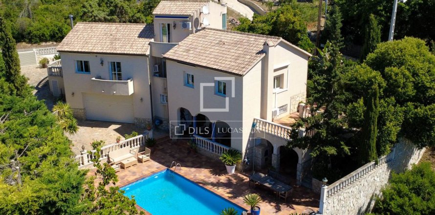 Villa in Sitges, Barcelona, Spanien 5 Schlafzimmer, 224 m2 Nr. 150822