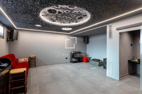 Villa till salu i Premia De Dalt, Barcelona, Spanien 4 sovrum, 331 kvm. Nr. 150819 - foto 18