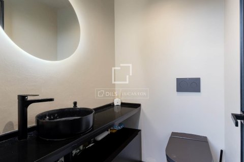 Villa till salu i Premia De Dalt, Barcelona, Spanien 4 sovrum, 331 kvm. Nr. 150819 - foto 28