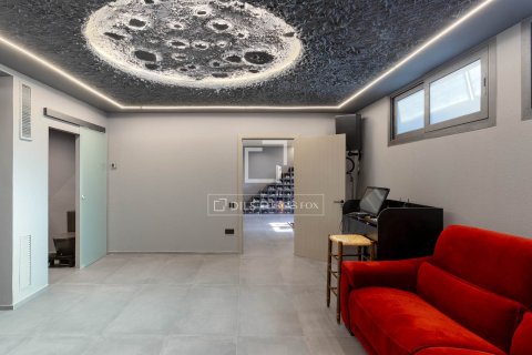 Villa till salu i Premia De Dalt, Barcelona, Spanien 4 sovrum, 331 kvm. Nr. 150819 - foto 19