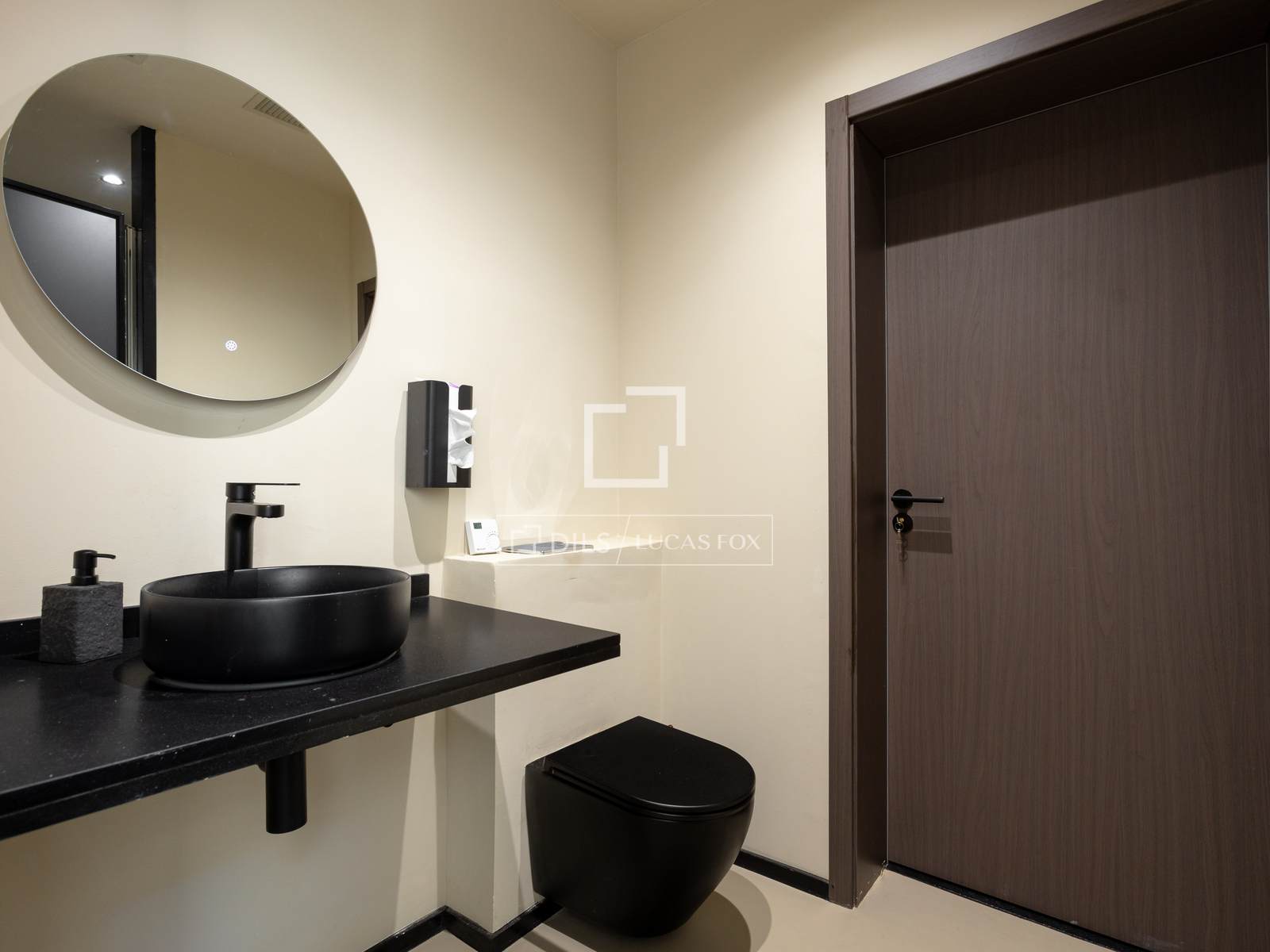 Villa a Premia De Dalt, Barcelona, Spagna 4 camere da letto, 331 mq. N° 150819