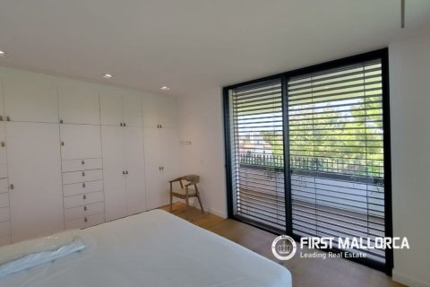 Apartment for sale in Nova Santa Ponsa, Mallorca, Spain 2 bedrooms, 156 sq.m. No. 191963 - photo 13