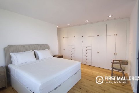 Apartment for sale in Nova Santa Ponsa, Mallorca, Spain 2 bedrooms, 156 sq.m. No. 191963 - photo 12
