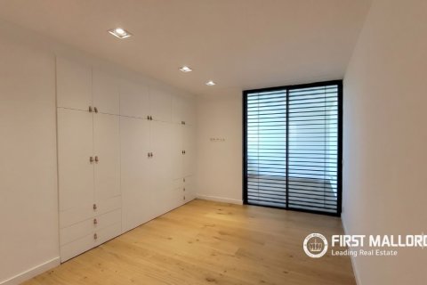Apartment for sale in Nova Santa Ponsa, Mallorca, Spain 2 bedrooms, 156 sq.m. No. 191963 - photo 17