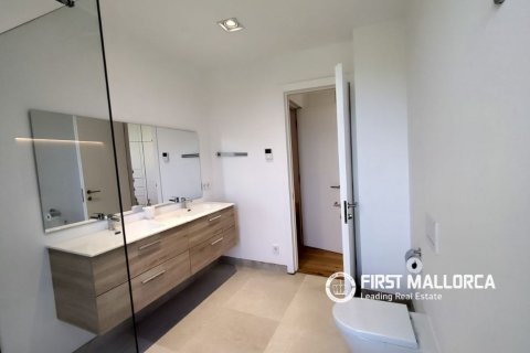 Apartment for sale in Nova Santa Ponsa, Mallorca, Spain 2 bedrooms, 156 sq.m. No. 191963 - photo 16