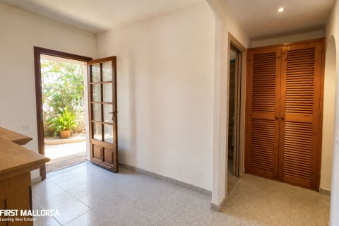 Finca for sale in Cala Llombards, Mallorca, Spain 4 bedrooms, 240 sq.m. No. 191966 - photo 7