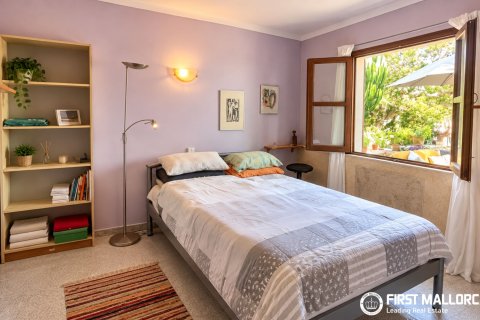 Finca for sale in Cala Llombards, Mallorca, Spain 4 bedrooms, 240 sq.m. No. 191966 - photo 20