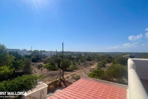 Finca for sale in Cala Llombards, Mallorca, Spain 4 bedrooms, 240 sq.m. No. 191966 - photo 3
