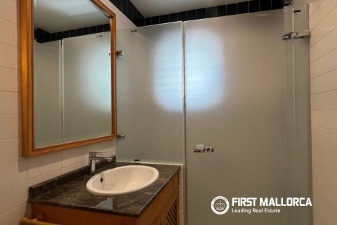 Apartment for rent in Cala Mayor, Mallorca, Spain 3 bedrooms, 121 sq.m. No. 191967 - photo 15