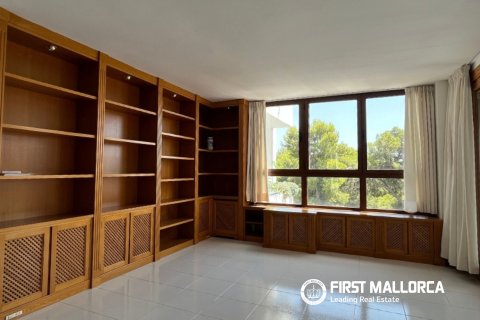 Apartment for rent in Cala Mayor, Mallorca, Spain 3 bedrooms, 121 sq.m. No. 191967 - photo 6