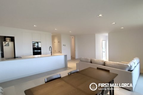 Apartment for sale in Nova Santa Ponsa, Mallorca, Spain 3 bedrooms, 166 sq.m. No. 191964 - photo 6